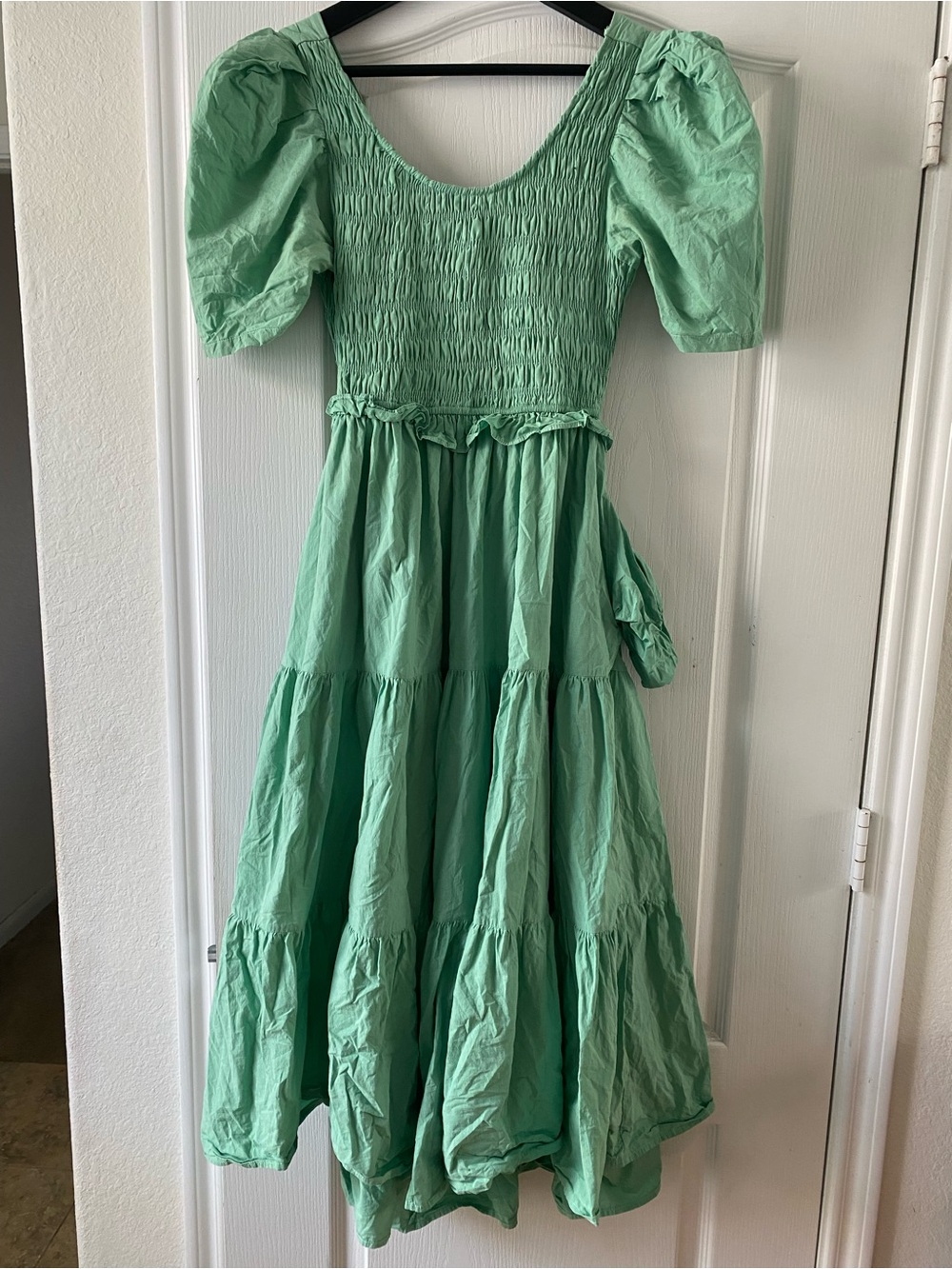 &Merci Sage Green Smocked Open Tie Back Tiered Puff Sleeve Coquette Midi Dress S - Picture 2 of 14